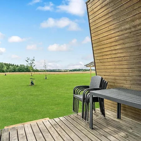 Lovely In With House A Panoramic View *